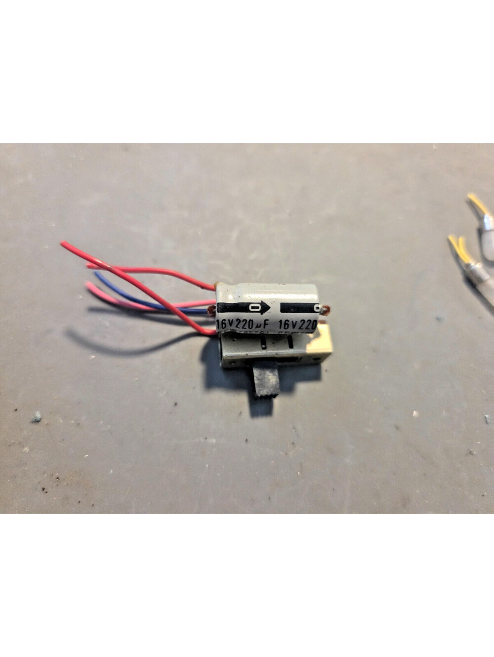 SLIDE SWITCH FOR FRONT PANEL OF ROBYN SX-007 MOBILE CB RADIO